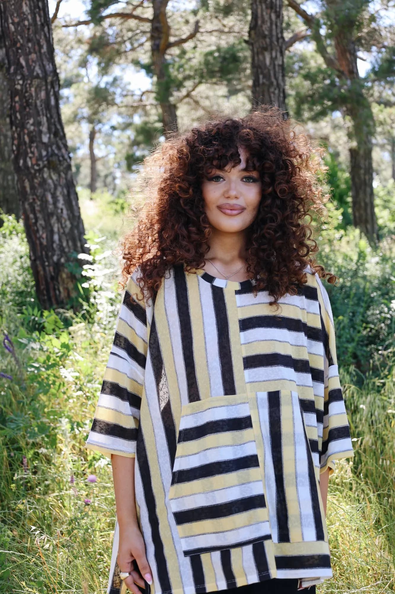 Relaxed-Fit Oversized Top 2