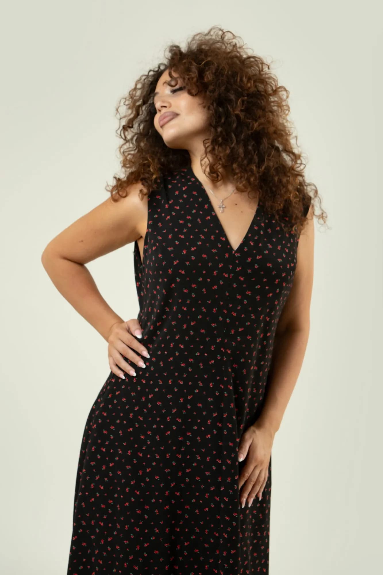 Relaxed Flowy Maxi Dress 2